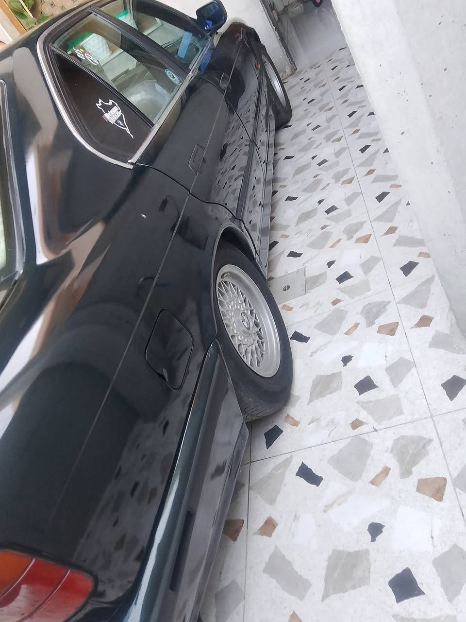 السلام عليكم BMW 525 موديل 91
رقم بغداد انجليزي محرك غير شرط صبغ جمالية السعر 65 
الرقم : ***********

