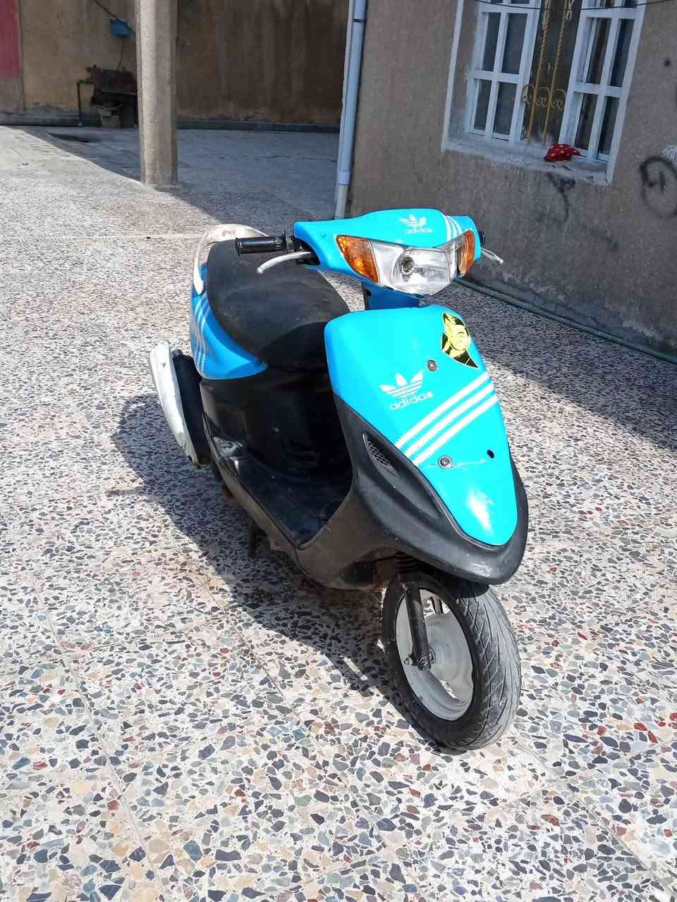 سلام عليكم دراجه ماكس قجمه مكينه برغي مامفتوح بيه شلعه معدل تاكل لكاع اكل لاتنقيص ولاتبخير دراجه ناعمه نقصه بس شخاطه وضل تشتغل سلف هندر دوسه وحده مكاني الرئسه مال العبيدي سعر 425 وبيه مجال رقم ***********
