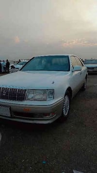 سياره راس الثور مكفوله كصه ونقل جثه ومعجون  سياره كماله من كلشي محرك و...