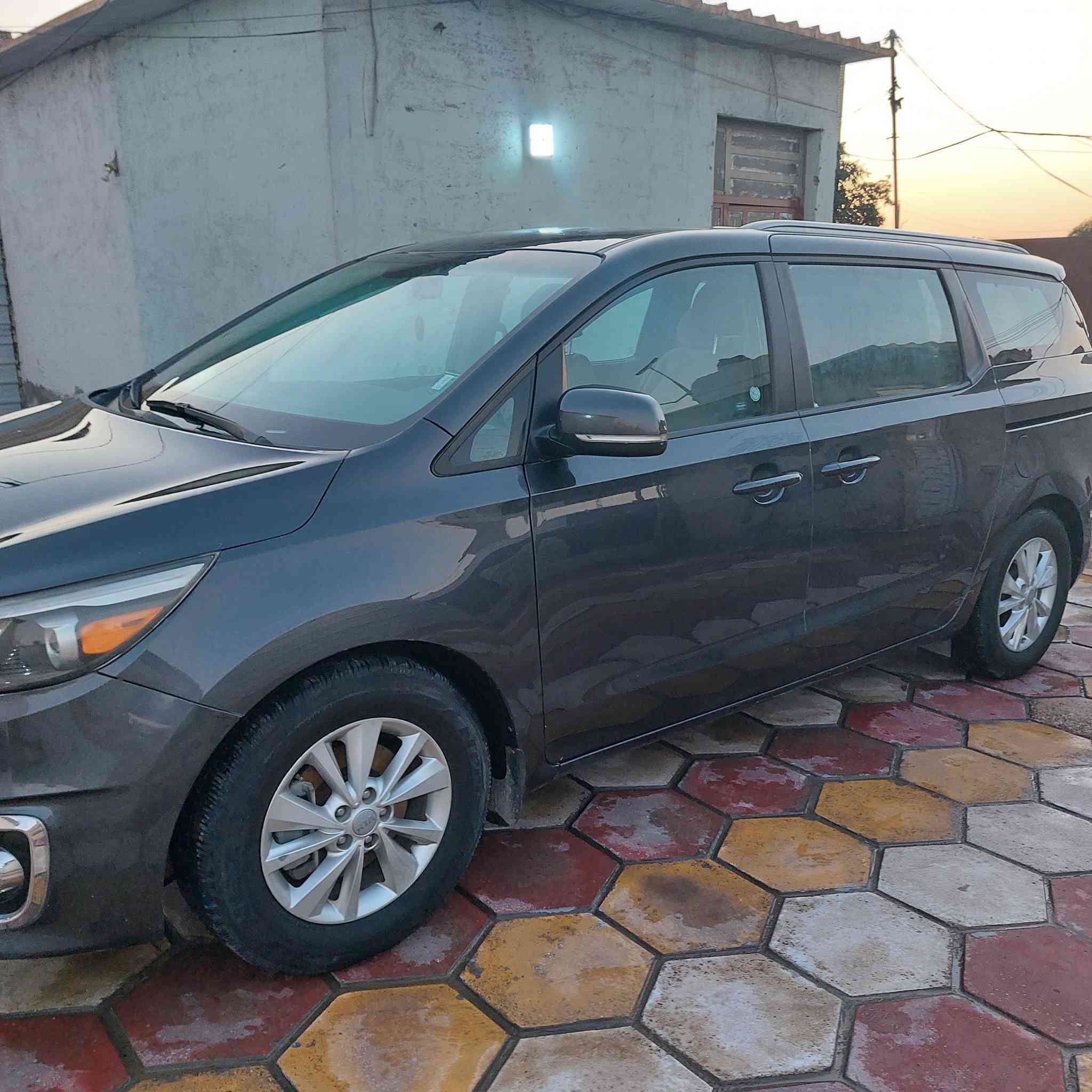 البيع فقط كيا سيدون موديل ٢٠١٦وارد أمريكي السعر المطلوب ١٦٥وبيه مجال الشراي المكان بغداد


**إذا كنت صاحب هذا الإعلان وتريد حذفه لأي سبب، رجاءا أرسل رسالة إلى الدعم الفني**