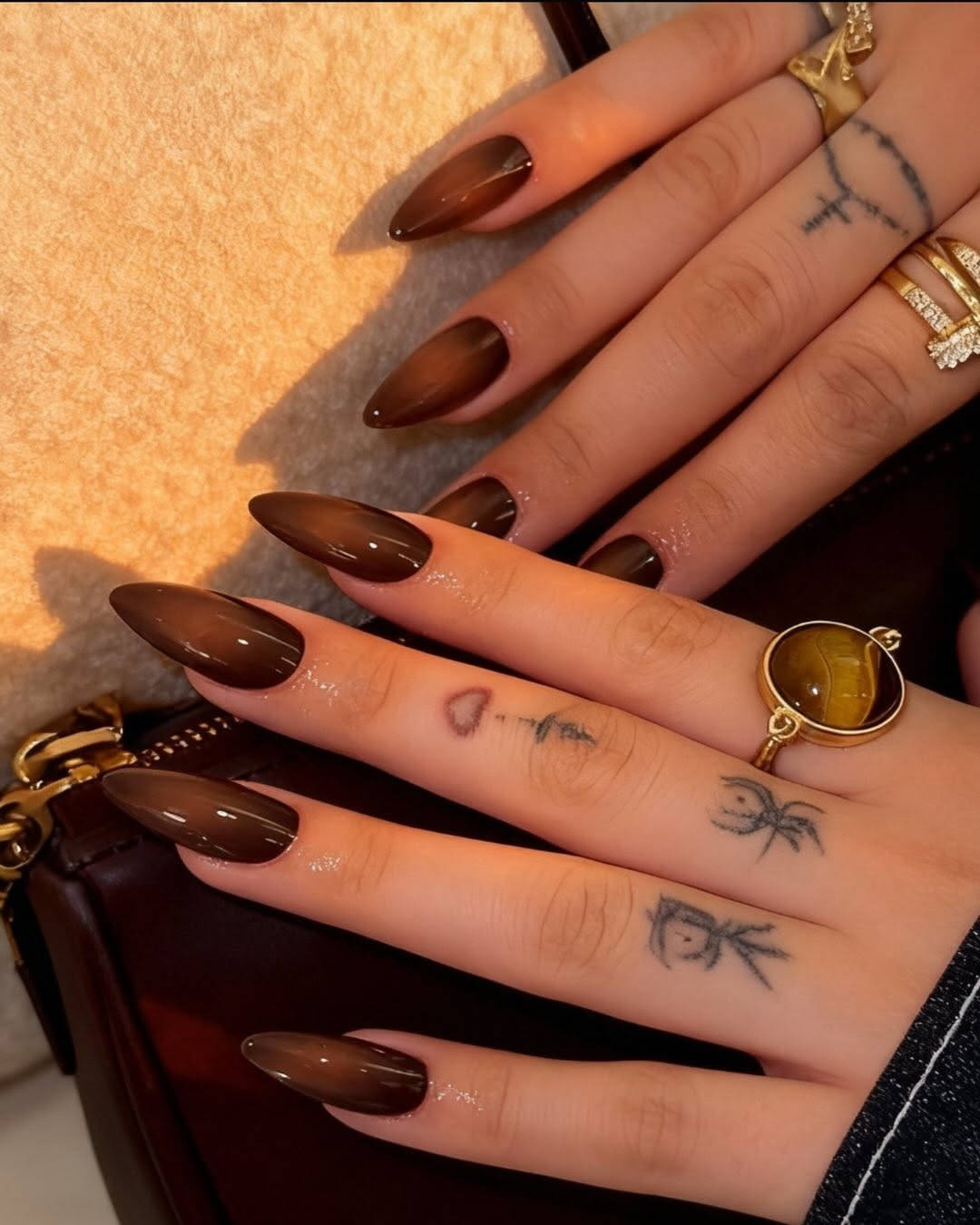 .

اضافر بني🤎
Brown nails🤎✨

بكج كامل
اظافر + غراء + قالعات
جودة جيدة ✨
نسائـي 👸

السعر :3,750 الف فقط🔥
____
__

متـاجرنا 👇
@stray_store1
@stray_accessorie
@stray_vintages
@stray_suits
@mars_librar.y 
@stray_stationary11 
 __.

__

توصيـل  الناصريه مركز الفين ديـنار ❇️

اقضيه ونواحي 3 الاف

المحافظات 5 الاف دينارر

💢عن طلب لايقل عن ال 12 الف دينار 
_
⛔ اذا كان اكو غلـط بالطلبيه او غير مشابـه للصوره يمكن استبداله

التوصيل في يـوم واحد فقط⚡🔥
_
#انمي #هاري_بوتر #ترند #كوول #مودل هودي ملابس ستراي_ستور


**إذا كنت صاحب هذا الإعلان وتريد حذفه لأي سبب، رجاءا أرسل رسالة إلى الدعم الفني**