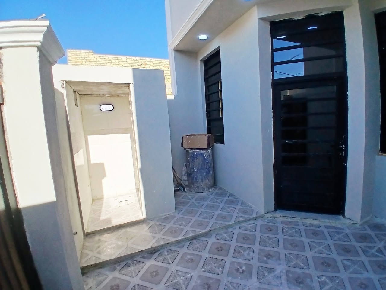 مشتمل لبيع طابو زراعي سند 25مرقم من قبل البلديه نزلتة علا غريب بنا طابوق مساحه 100يتكون من قرف نوم مطبخ استقبال هول صحيت داخليه وخارجيه السعر المطلوب 44وبي مجال للشراي الاستفسار مراجعه مكتب دلالية حسن البيضاني ***********
