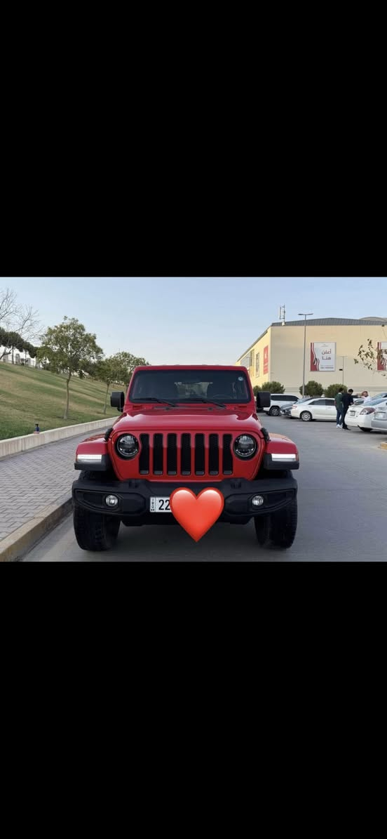 سلام عليكم شبابنا الطيبين 
موديل 2020 صحارى 4 سلندر توربو بانزين
سيارة جديدة بدون شخوط وبارد وتكحيل وبيها صبغ فقط الفندر البلاستك جهة السائق نص من عندة صبغ والباقي مكفول من الصبغ ايرباك راجع سستم
جاهزة من ميكانيك وصدر وكير رقم اربيل بأسمي 
ماشية 72 الف ميل 
مكانها ديالى بعقوبة 
السعر 245 وبيها مجال للطيبين
للتواصل ***********
