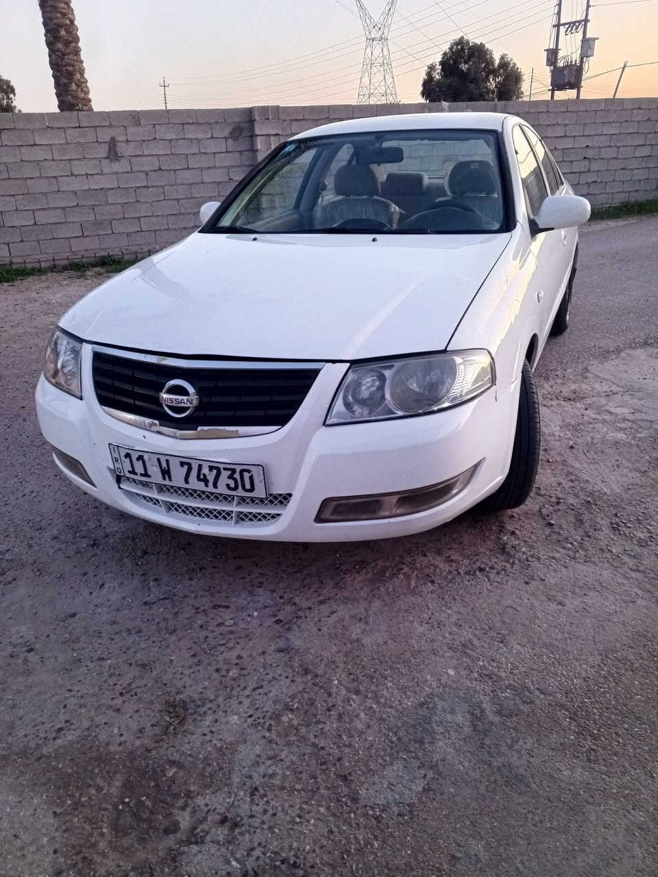 السلام عليكم ورحمة الله وبركاته 

للبيع نيسان سني كوري موديل 2012 رقم بغداد انكليزي بأسمي تحويل ثاني يوم أن شاء الله تعالى مكفولة كفاله عامه من الصبغ و التبديل فقط شبرين صبغ بالباب الخلفي الايمن ماشيه 157 حقيقي تراي زيروووو محرك كير صدر كله كفاله عامه تخم تاير جديد غرفتها جديده جداً السياره نفس الصور جديده بمعنى الكلمة استخدام شخصي العنوان بغداد ابو غريب 
الشراي يتصل و يدلل أن شاء الله تعالى 
 ***********
