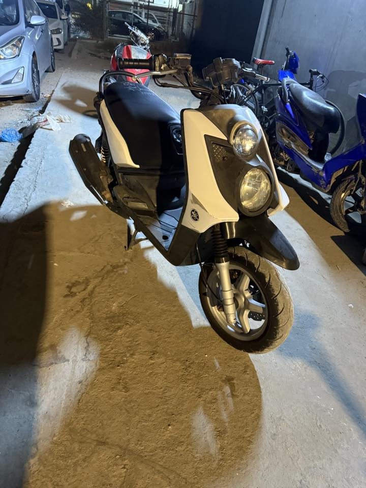 السلام عليكم دراجه سكنس جبلي رمبه صارله شهرين من نازله كفال عامه شلعه ومعدل بلاد دراجه عله وضع البلاد  أوراق كامله السعر مليون 150 وبيهه مجال  مكان بغداد الزعفرانيه أو مجمع مشن الرقم ***********
