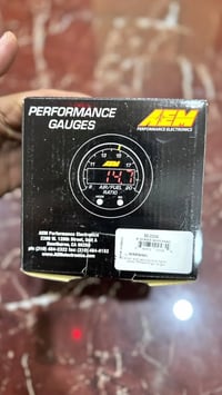 وصلة hp tuner مع wideband  مستخدم مرة واحدة فقط جديد ١٠٠/١٠٠ للتواصل 0...