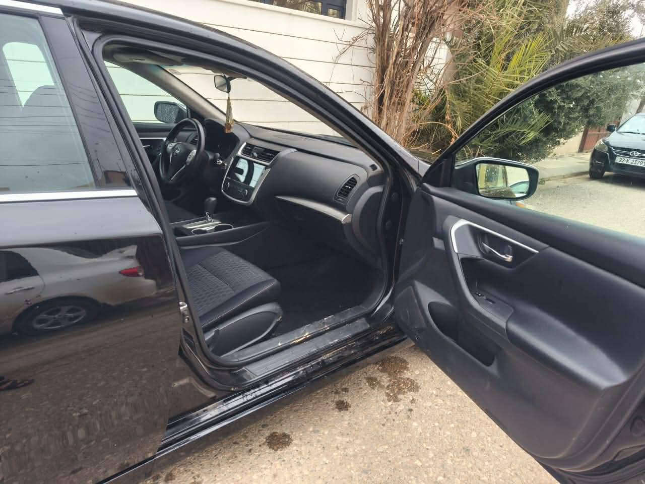 نیسان التیما 2018  // ڕەقەم // هەولیر
کارت بەنزین کەرکوکی هەیە 110//هەزار ڕۆشتوە
سەنەوی ڕەقەم ژینگە 2029 تازەیە بەناو خۆمانە
بەصمە و شەغال کامیرا شاشە زۆر مواصفات تر
تەنیا یەک جملغی بویاغ  هیچ هیچ ناوی نەگرتوە
گێڕ و مەکینە نەکراوەتەوە بەشەرت 
تەبرید کارەبای هەمووی بەشەرت شمشمل, السليمانية


**إذا كنت صاحب هذا الإعلان وتريد حذفه لأي سبب، رجاءا أرسل رسالة إلى الدعم الفني**