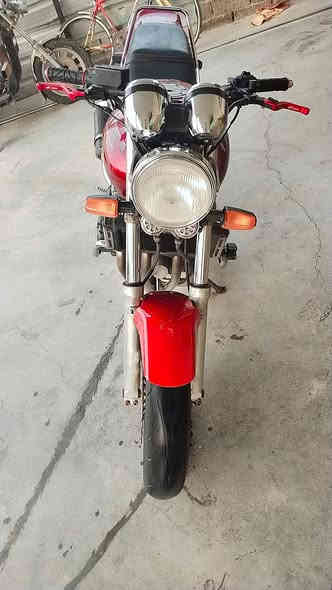 سيبي فور 400 جيل اول 16ولف كامله من كلشي مكفوله مكينه وكير شرط ماممدود عليهه درنفسي مناقصهه شي اوراق كامله اصوليه كمرك مدفوع دراجه خير من الله نكره بكل وقت سعر15وبيهه مجال حك الجيه مكان بغداد الطارميه مامتواجد عل ماسنجر واتساب موجود ***********
