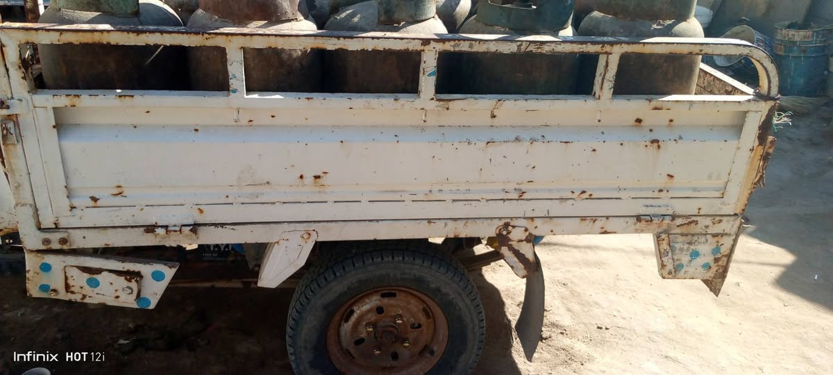 للبيع مرقم ابيض موديل 10جاهزه شغل وطلع ***********
