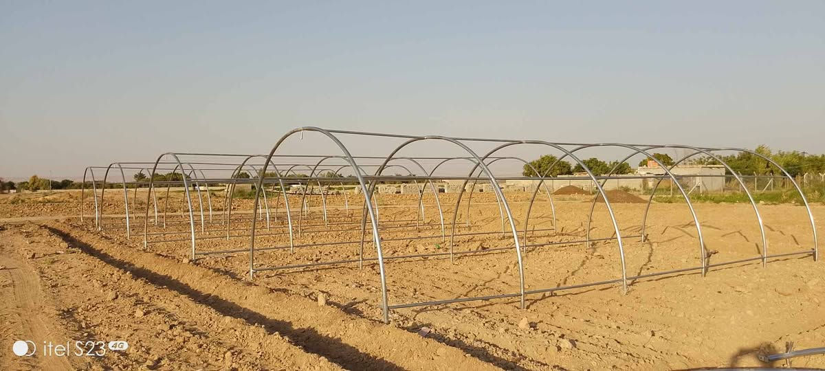 هەیکەلی ئاسنی ٦بە٤، بەردەستە بە تاک و کۆ بەهەرزانترین  نرخ و باشترین کوالێتی وە گەیاندنێکی خێرا و هەرزان

🔸 بەکاردێت بۆ بواری مەڕ و ماڵات🐐🐑
🔹 بەکاردێت بۆ بواری کشتوکاڵ🌾☘️🌷
🔸 بەکاردێت وەک گەراجی سەیارە🚗
🔹بەکاردێت بۆ ناو باخ و دەشت و دەر وەک شوێنی مانەوە و کۆگا 🏠☔
🔸بەکاردێت بۆ ڕاگرتنی پەلەوەر

درێژی بەپێی خواستە و پانی جێگیرە ، قەوسەکان دوو پارچەن و دژە ژەنگن و هەمووی تێک هەڵکێشە و دانانی خێرایە
گەیاندن بە زووترین کات ، هەر ئێستا پەیوەندی بکەن
*********** viber & whatsapp
***********
***********
