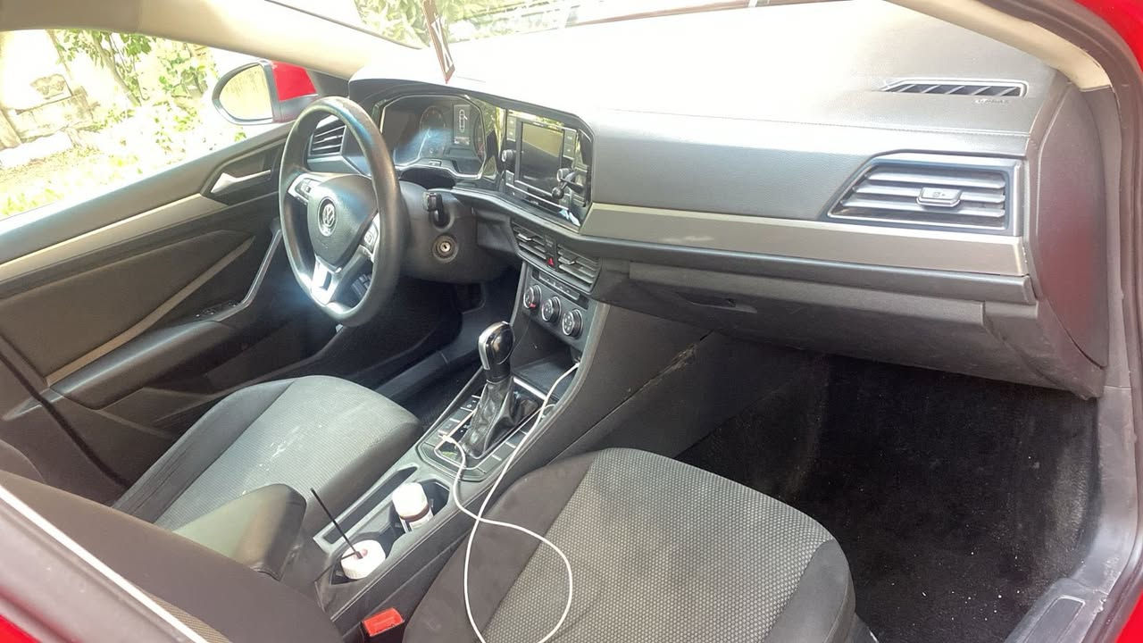 جيتا موديل 21 كير ومكينة مكفولات سيارة نظيفة ماشية 37
مكانها زيونة رايدها 148
اي تفاصيل راعيها حيدر +964 770 178 8917


**إذا كنت صاحب هذا الإعلان وتريد حذفه لأي سبب، رجاءا أرسل رسالة إلى الدعم الفني**