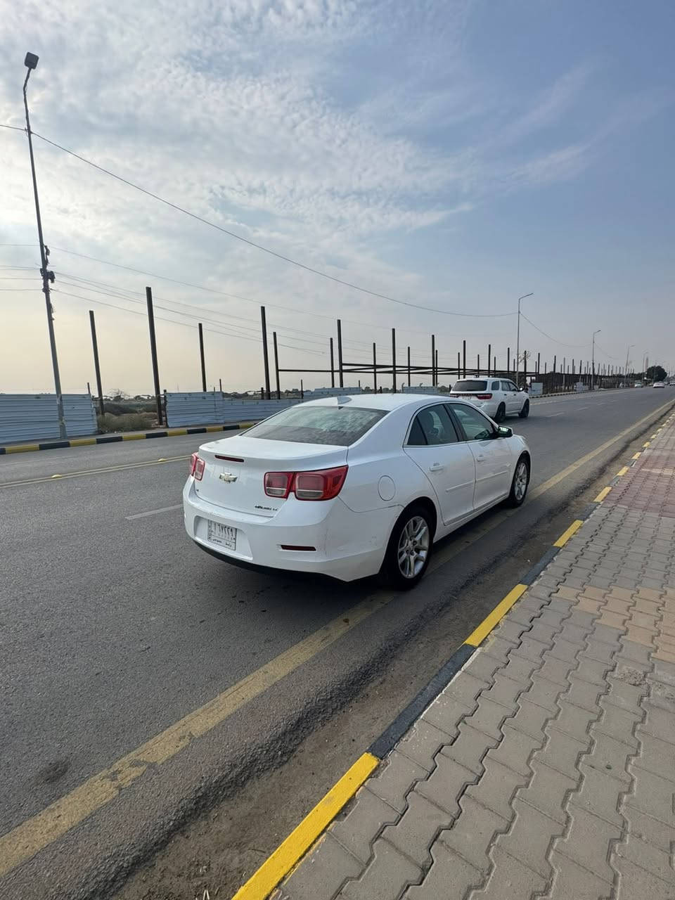 السلام عليكم ماليبو موديل 16 سيارة جاهزة من كلشي مابيه اي نقص السعر 105 
***********
