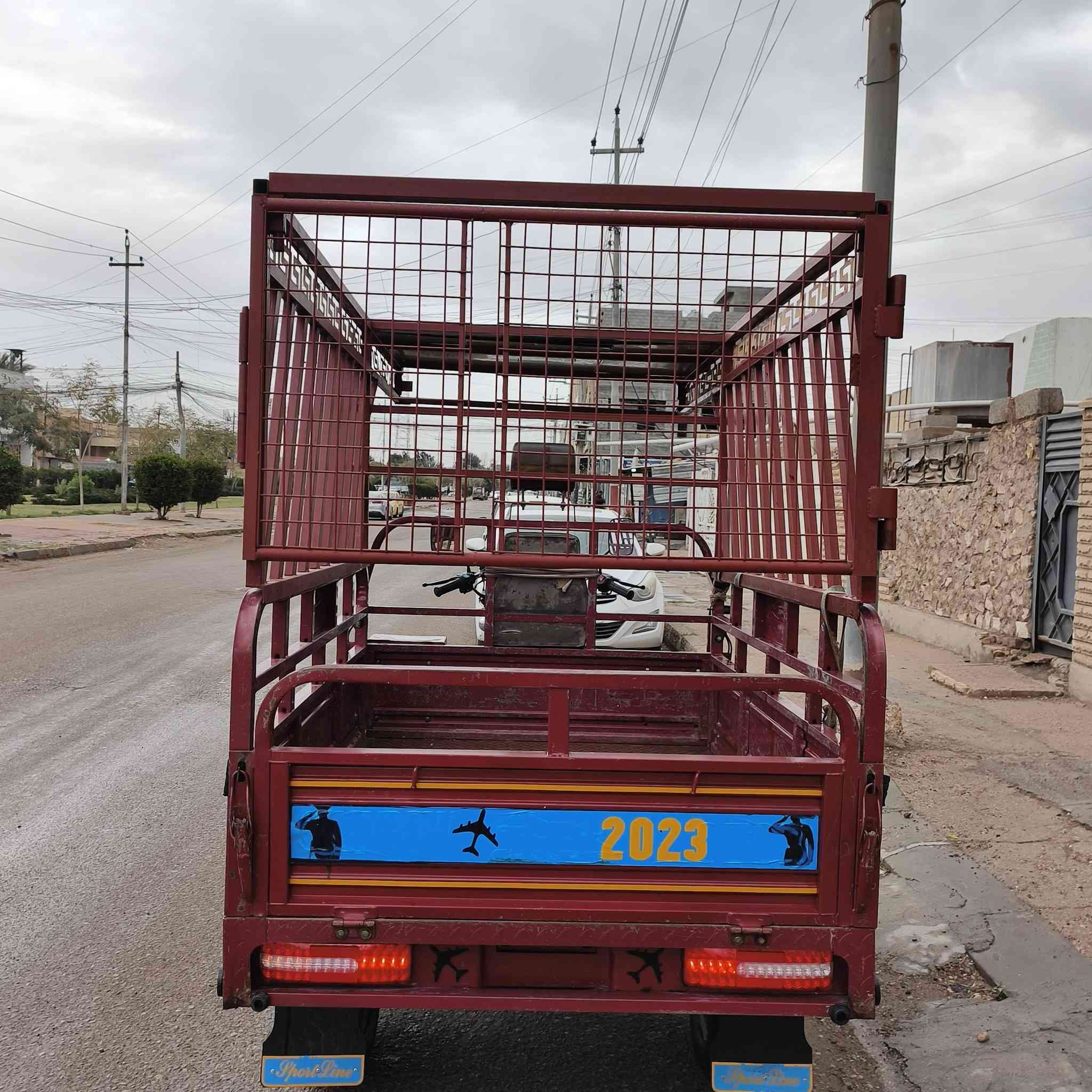 سلام عليكم البيع ستوته بعده جديد فول نظافه موديل 23  كامل مكمركه مدفوع قرص فول محرك 25 ما ممدود علي سبانه شرط فحص نشاط كله شغال وين مايعجبك فحص سعر مليونين500 بي مجال الطيبين مكان الرمادي التاميم الاتصال على رقم الهاتف ***********
