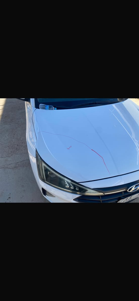 السلام عليكم
النترا موديل 20 خليجي رقم بغداد دولي بسمي فول واحد على واحد بيها صبغ محدد ب الصوره 
مكانها النجف 
السعر 148 
***********
