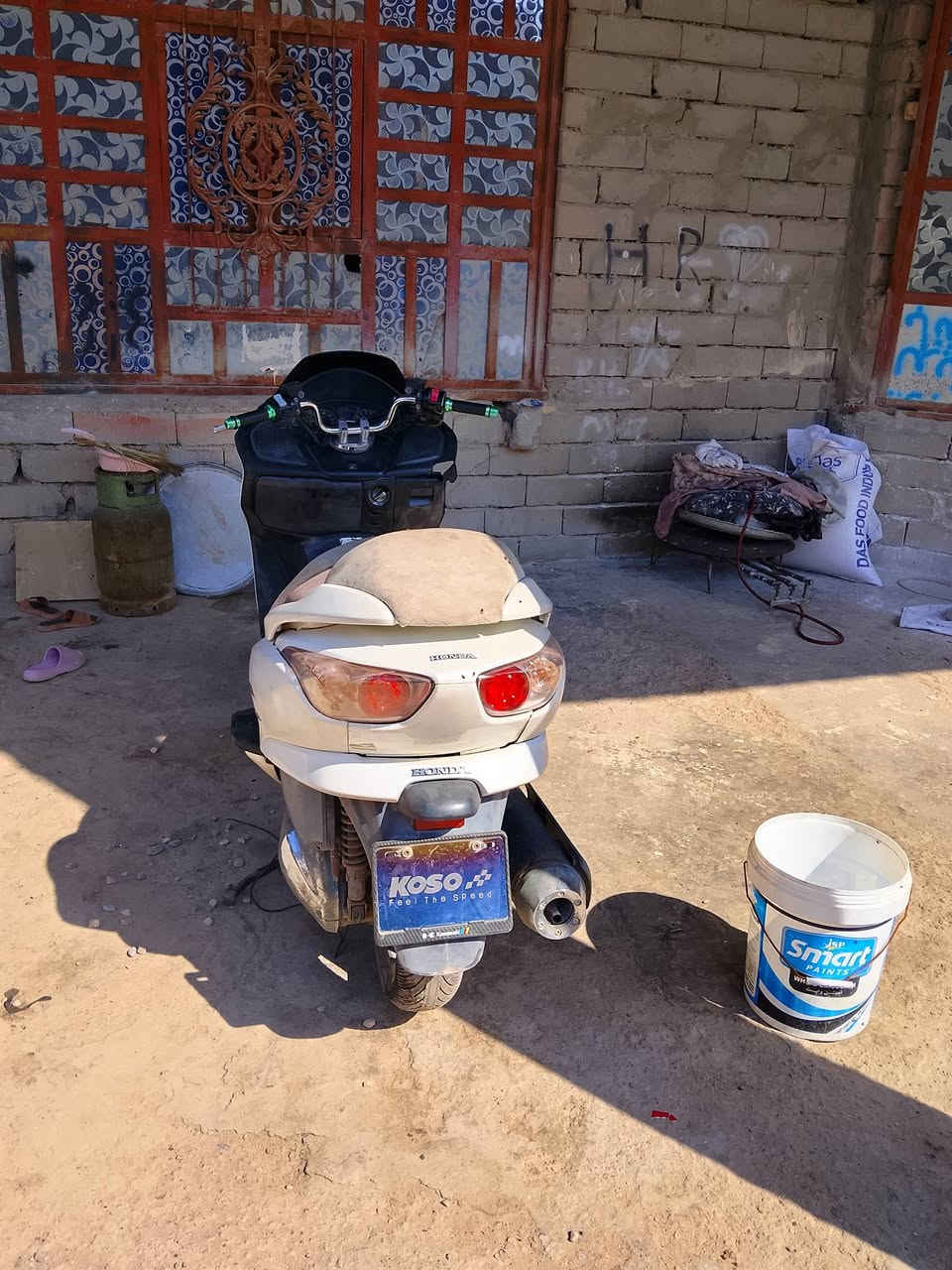 فورزه 08 مكفوله مكينه مامفتوحه دراجه بيه حادث مثل مامضح بصوره دراجه شغاله كير شغال كرستال 
مكان البصره الدير ***********سعر 850بيه مجال
