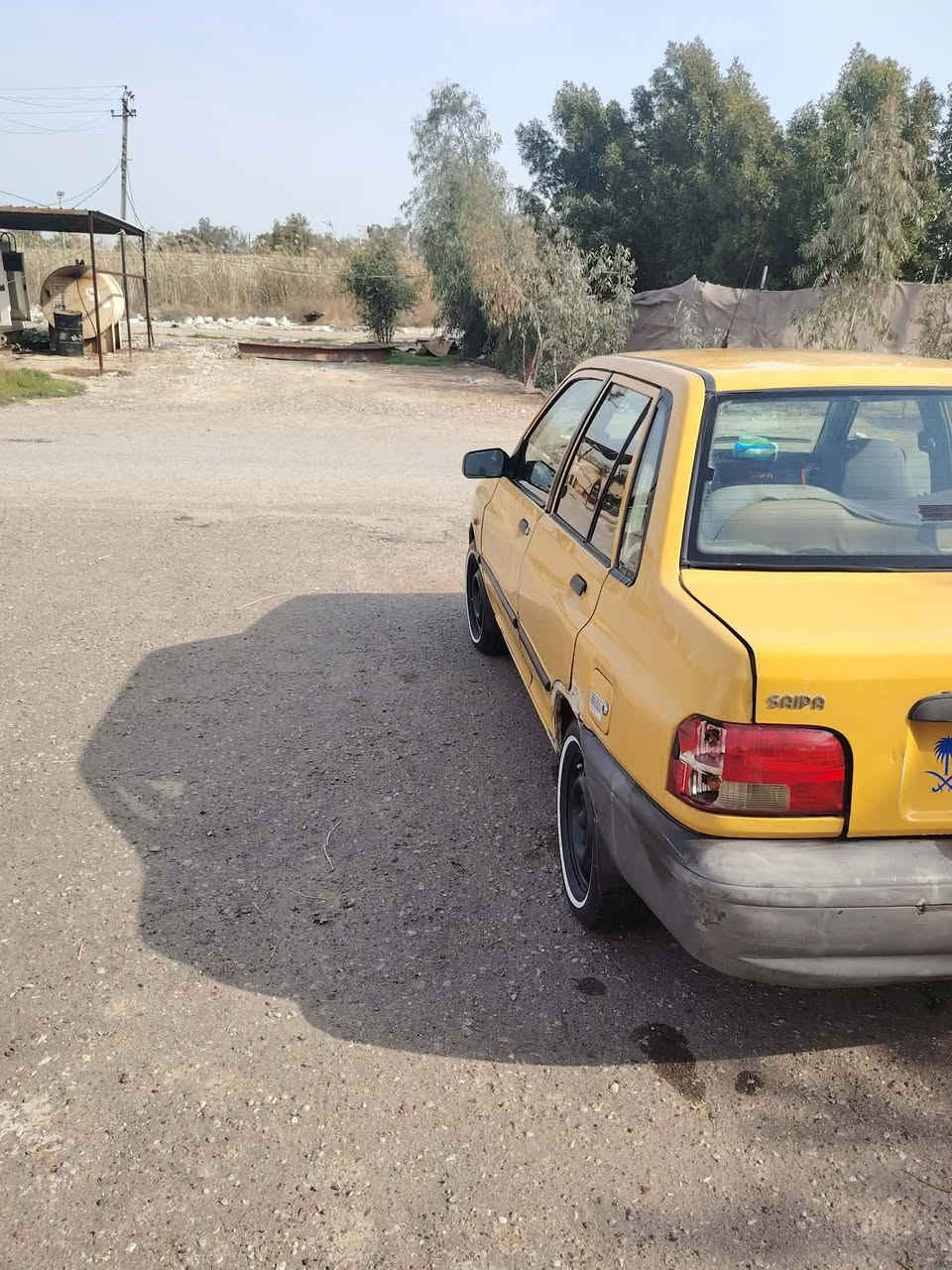 اسلام عليك سايب موديل 13 بسمي 
تخم تاير جديد صدر جديد
ضفيرة كهرباء كملهة جديد
منضومت التريد كلهة مبدله جديد 
كير وكلج وعينه وصينيه مبدلاة جديد
بدنت السيارة مبدلة شغل مال معمل شواصي مصلاحت تصليح درج اوله السيارة مابيه نقص برغي الي ياخذهة مني كبل الشارع 
مكان السيارة بغداد البياع هذ رقمي *********** مامتواجد على النت السعر 28
