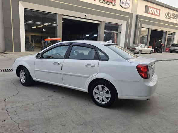 سلام عليكم 
للبيع 
سعر مناسب ٨٤ بيها مجال بسيط 
اوبترا موديل ٢٠١٢ رقم اربيل سنويه لل ٢٠٢٨ وهزة جديدة 
كير توماتيك 
كابون بانزين  ⛽️
سيارة نظيفه جدا 
تبريد شغال
 كهربائيات كلو شغال 
باتري جديد 
شاشة اندرويد  كاميرا دواره
كير مكينة شرط 
بيها صبغ ٣ قطع بدون دواخل شرط 
غرفه السيارة جديدة مدوشمة ارضيات جلد سيارة جاهزة 

رقم التلفون ☎️☎️
***********
