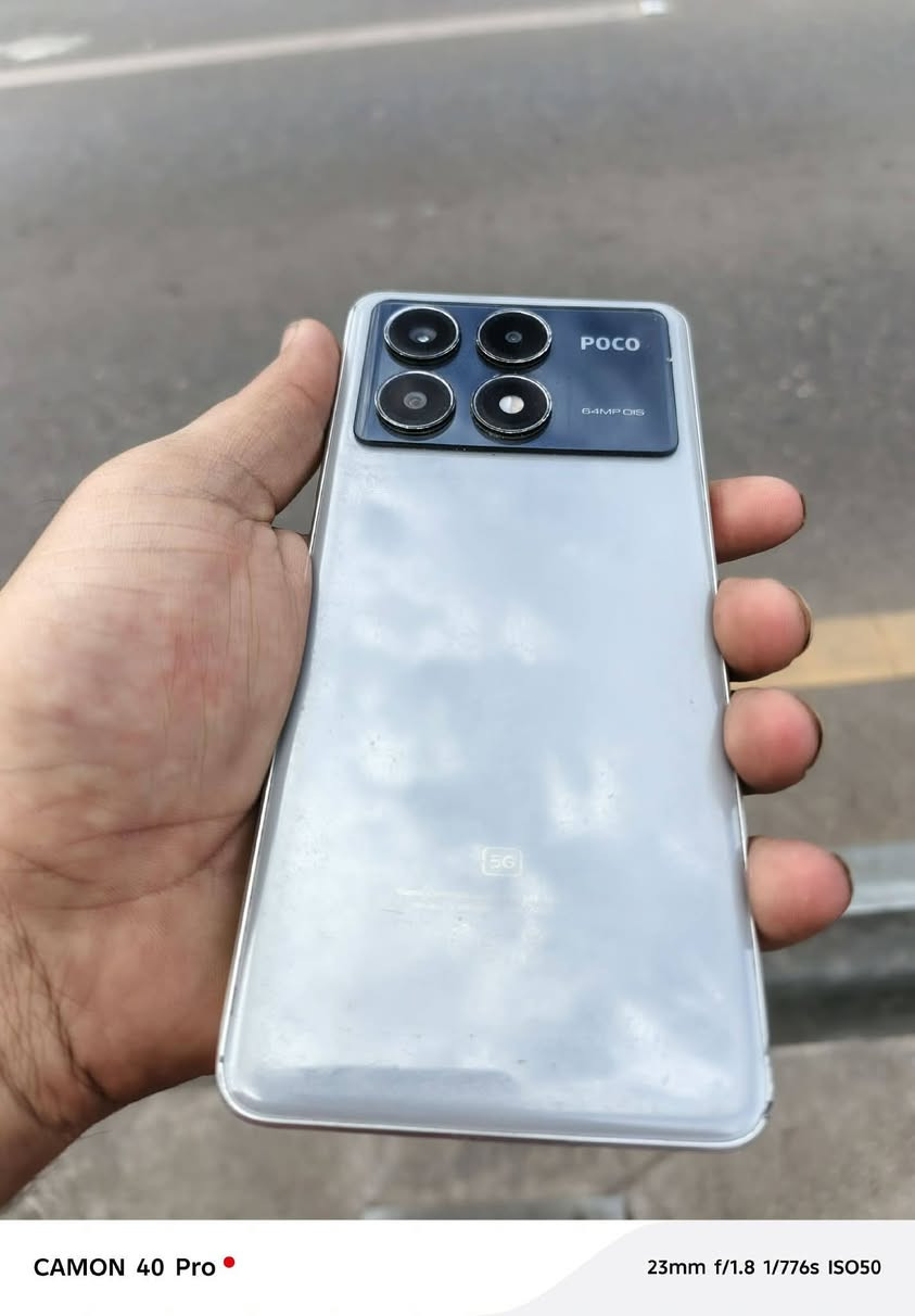 بوكو اكس 6 برو 5g
جهاز كلو شرط فقط
السماعه الخرجيه من تعلي الصوت بيها جزه 

ذاكره 512
رام 12 
بوبجي 120 فريم 

مراوسه او بيع
السعر 250 وبي مجال


**إذا كنت صاحب هذا الإعلان وتريد حذفه لأي سبب، رجاءا أرسل رسالة إلى الدعم الفني**