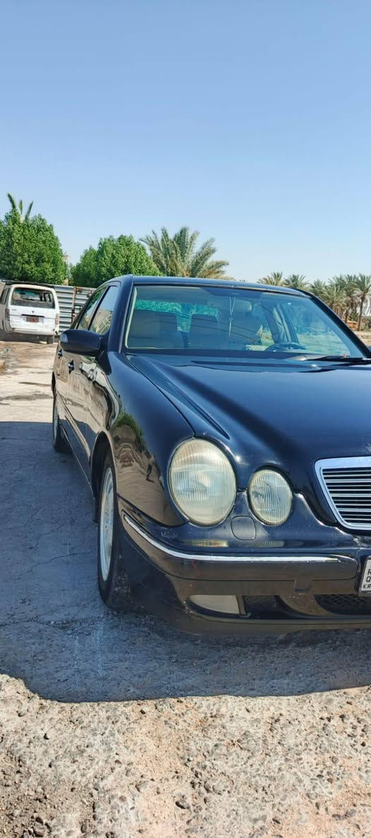 السلام عليكم
مارسيدس ام عيون موديل 2000 اڤنگارد فول مواصفات  محرك V  رقم اربيل گير ومكينة مكفولات لا تنقيص لا تبخير تبريد شغال- منضومة زنون كشنات جلد كهرباء وتدفئة وخزن مري شفط وستيرن

السيارة مكفولة من العيب الشرعي ماشية 215 الف حقيقي وغرفتها نظيفة جداً  وكلشي شغال وبيها صبغ حزام خلفي

السعر 110 $ وبيها مجال 

***********
