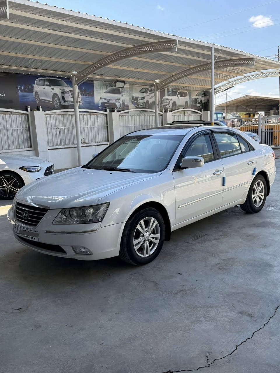 الحسن لتجاره السيارات
العنوان واسط الزبيدية 

هونداي سوناته 2011
رقم بغداد بسمي 

سياره فول مواصفات 
مكفوله كفاله عامه من كلشي 

محرك 2400 مفتوح 
ماشيه 200 الف 

السعر المطلوب 138 $ وبيها مجال 

***********
