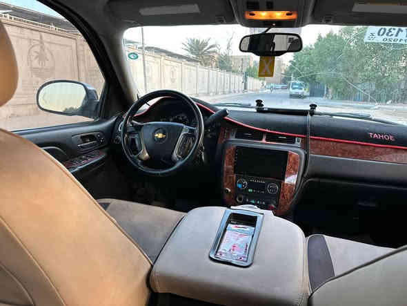 سلام عليكم للبيع تاهو موديل 2008فول مواصفات للخير ايلتي زت رقم جديد بسمي تحويل مباشر كير مكينة بشرط بيهة اماكن صبغ سيارة جاهزة وجديدة مكاني بغداد سعر 148 ورقة تلفون ***********
