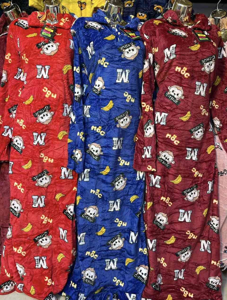 جمله فقط
آخر 4 درزن خاولي فرو سعرالدرزن 55 الف 

لطلب وتس***********
