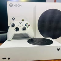 اكس بوكس سيريس اس • ٥١٢ جيجا • ١٢٠ فريم