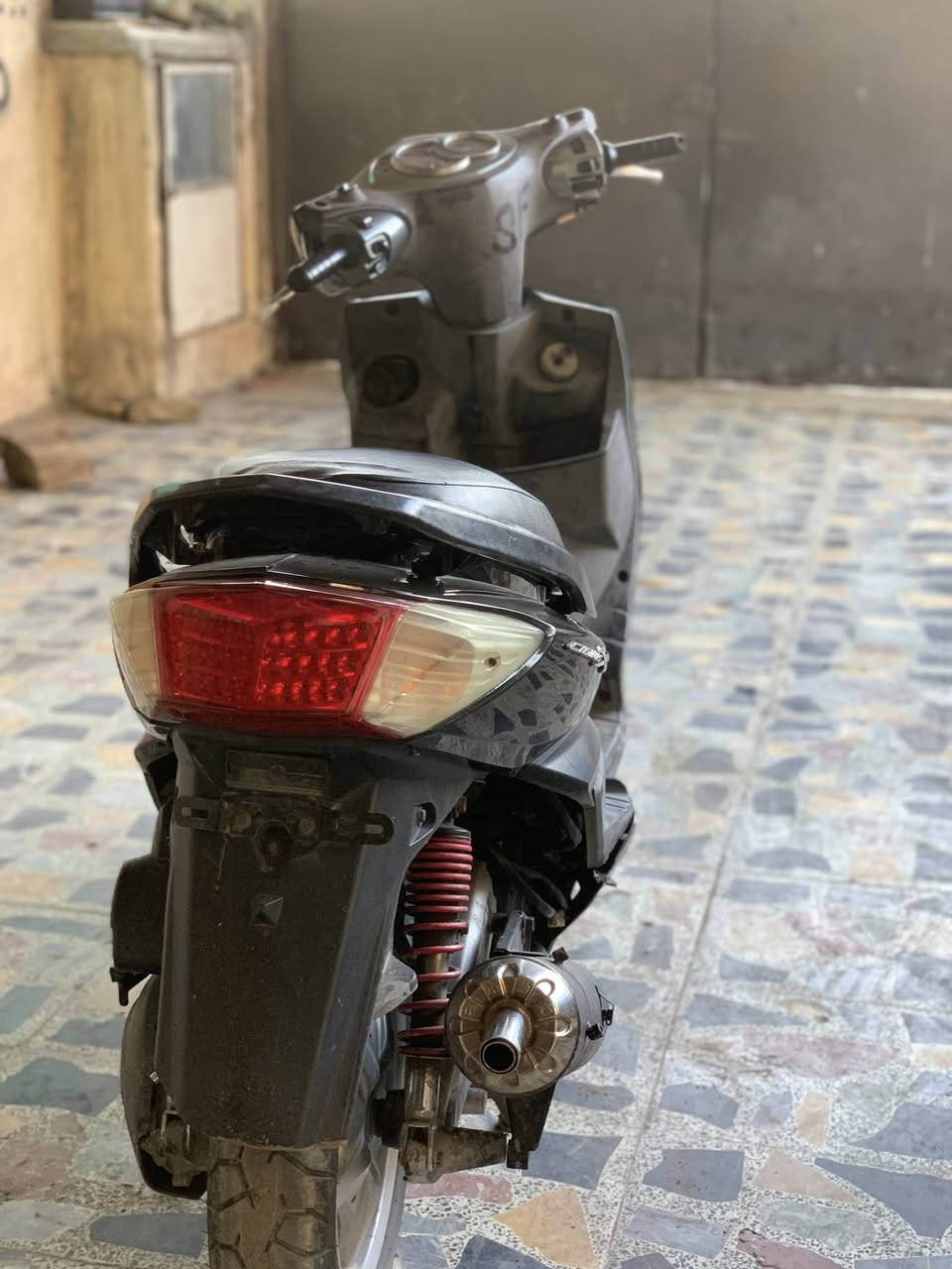 السلام عليكم
سكنس فحل كابريتر دراجه خير من الله كفرات كله بلادي قفل جنطه قفل استيرن كله شغال كله كامله دراجه نكره سلف وهندر دراجه خير من الله السعر650 وبيها مجال انشاء الله مكاني حي اور الرقم ***********
