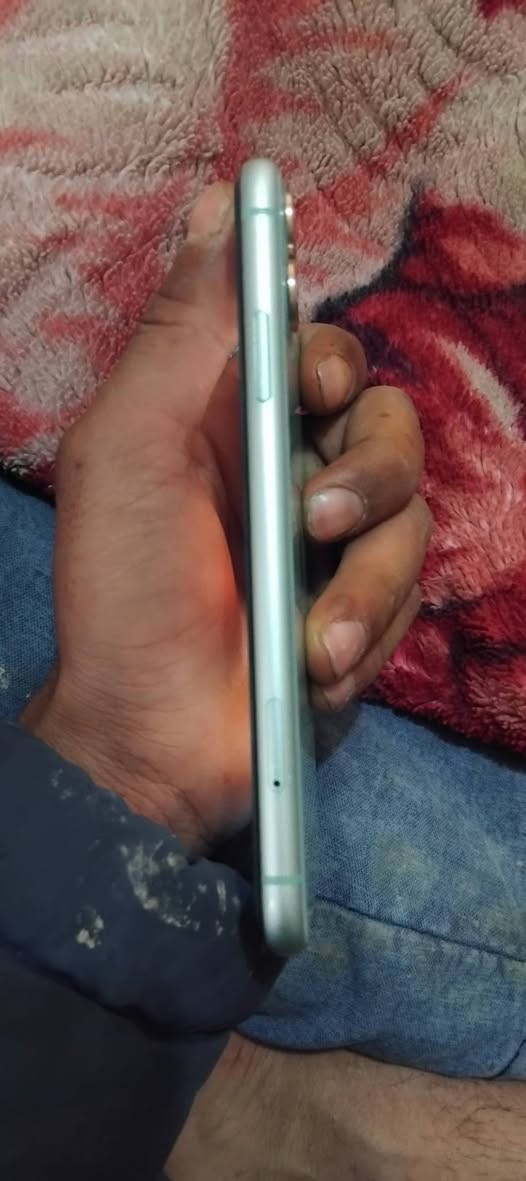 السلام عليكم ايفون 11 عادي البيع ذاكرة 128مبدل شاشه اصليه  باقي تفاصيل كدامك شوف مكاني حي اور سعر 350


**إذا كنت صاحب هذا الإعلان وتريد حذفه لأي سبب، رجاءا أرسل رسالة إلى الدعم الفني**