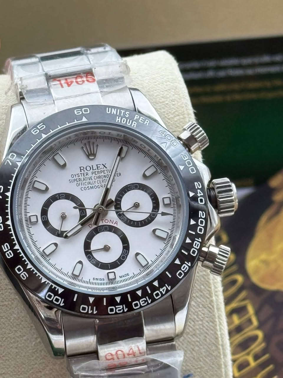 رولكس دايتونا اوتوماتيك
جميع السناتر شغاله 
فول كوالتي 
((مزاد من 50 الف))


**إذا كنت صاحب هذا الإعلان وتريد حذفه لأي سبب، رجاءا أرسل رسالة إلى الدعم الفني**