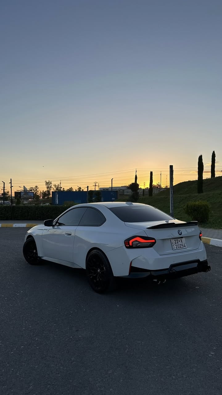 BMW 230i 2024
4i - 2.0T - S-drive
Bodykit ( M )
شکل جدید
فول مواصفات

بسمە 
شاشە کبیر
کوشینات هیتر
ستیرن هیتر
دواخل مش مشي
دعامي م باکج بلادی شرکە
Downpipe - intake 

1 قطعە صبغ
مکانین بي PDR
ماشی ٤٨ الف کم 

0750 335 1664
