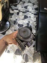 كابريتر اصلي مال بريز مال حاويه لووك رايده ب40 وبيه مجال بسيط مكاني بغ...