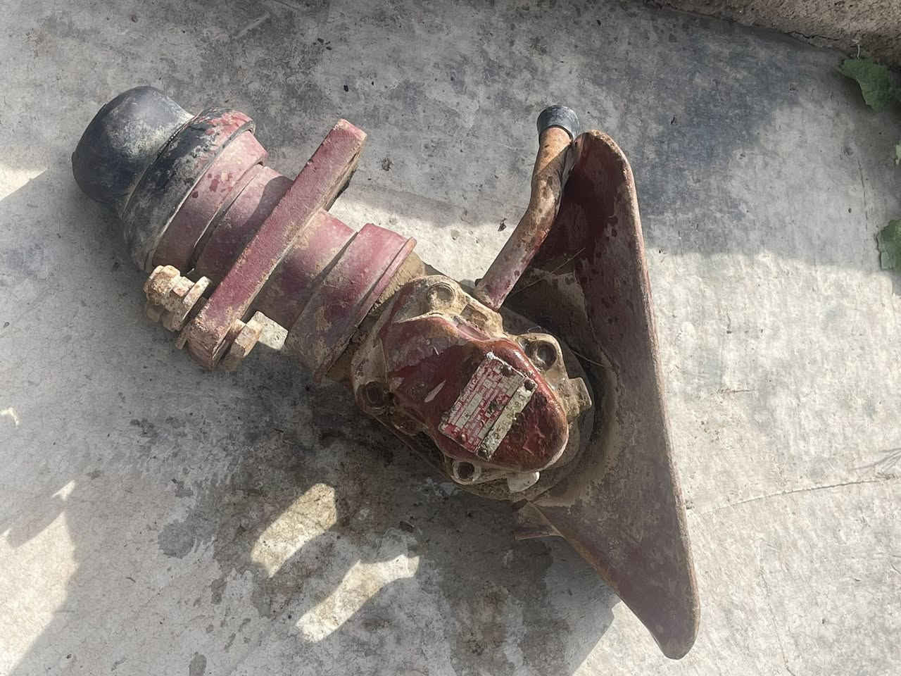 سلام عليكم جرار كرواتي ألبي اصلي للبيع
***********
