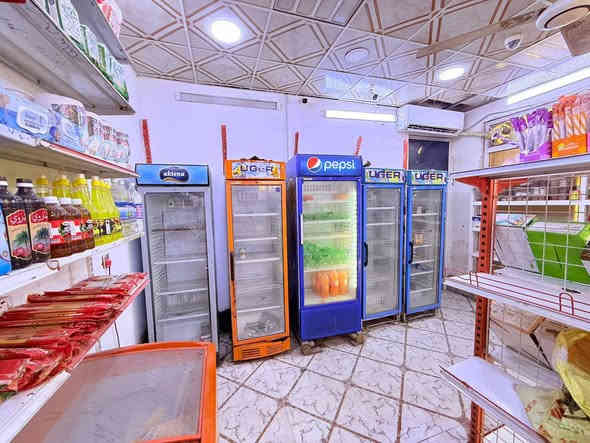 أسواق للبيع بسعر مناسب جداً لعدم التفرغ

موقع الأسواق البلديات منطقة ضياء الحلفي 

داخل فرع سنتر البركة. 

مساحة الموقع 50 متر 

تحتوي على مخزن كبير . 

وتحتوي  6 عوارض  من ضمنهم واحدة تابعة لشركة بيبسي بغداد والثانية تابعة لشركة كولا+ ويوجد فيها 3 مجمدات    + نظام كامرات متكامل + شاشة حجم 32+ سبالت عدد 2 الأول كنتوري 3 طن والثاني 2 طن + مبردة حجم كبيرة + 

سعر الأسواق 5 ملايين وبيها مجال بسيط مع كافة ملحقاتها 

للأستفسار أكثر التواصل مع صاحب الأسواق

***********

ابو زهراء
