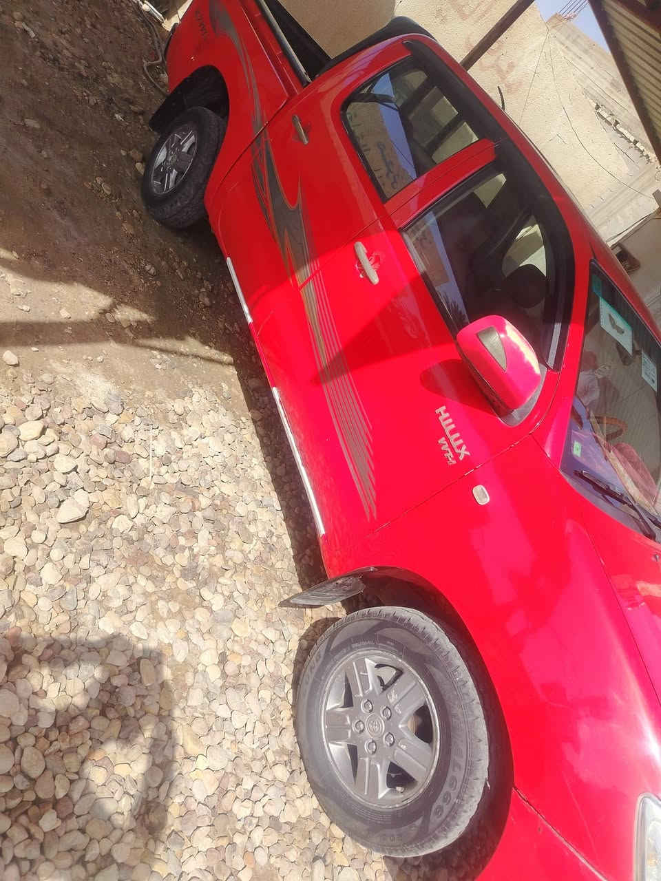 تيوتا ٢٠١١ مكفوله من الصبخ ماشيه ١١٨ الف محرك مامفتوح رقمها صلاح الدين قضاء الصويره ت ***********
