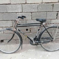 بايسكل • نظيف • يحتاج هوا