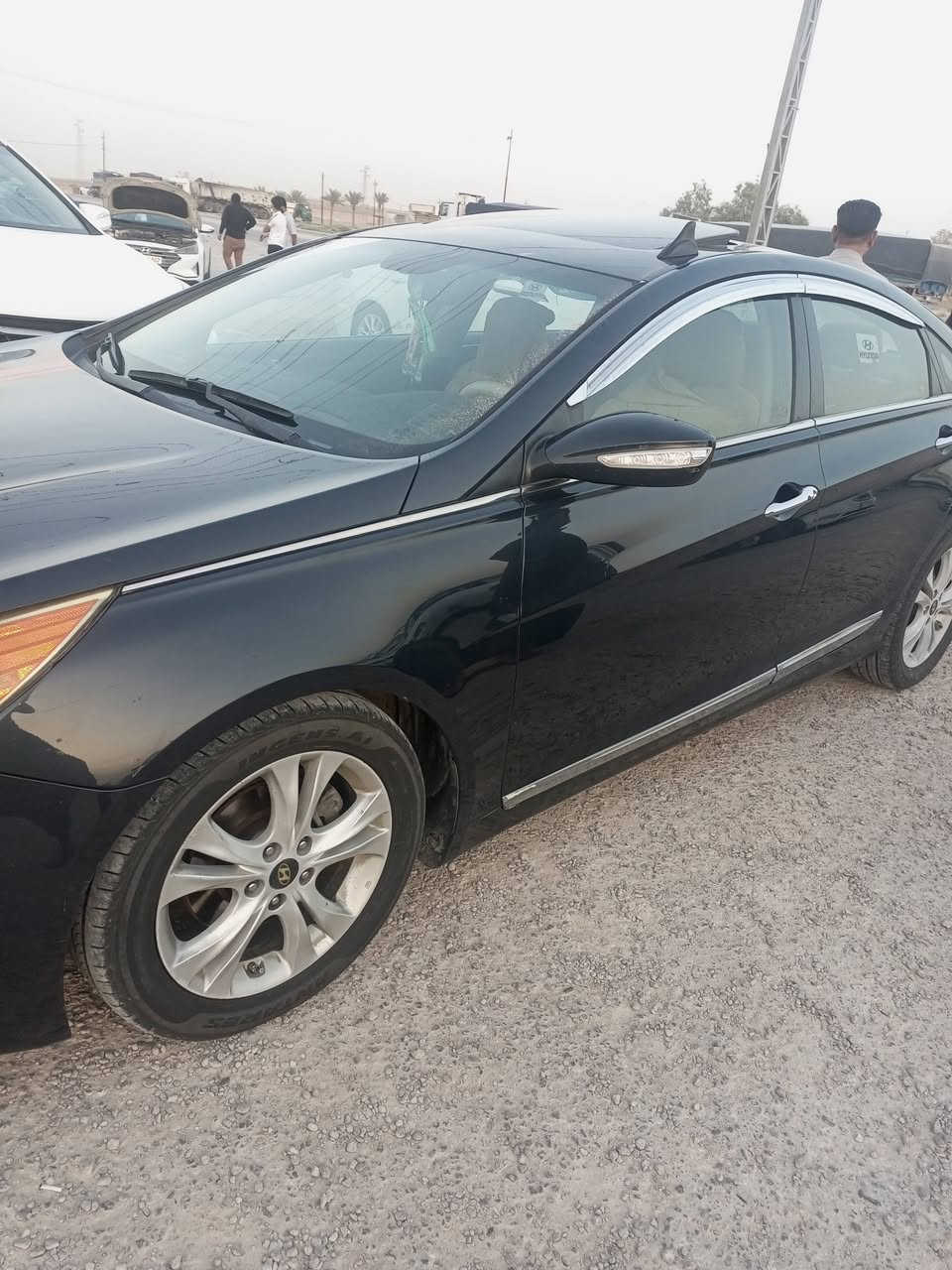 سلام عليكم
للبيع سوناتا موديل 2011
فول 1علا 1 لمتدد مكفوله 
السعر 105 وبيه مجال 
مكاني الرمادي 
هاتف ***********
