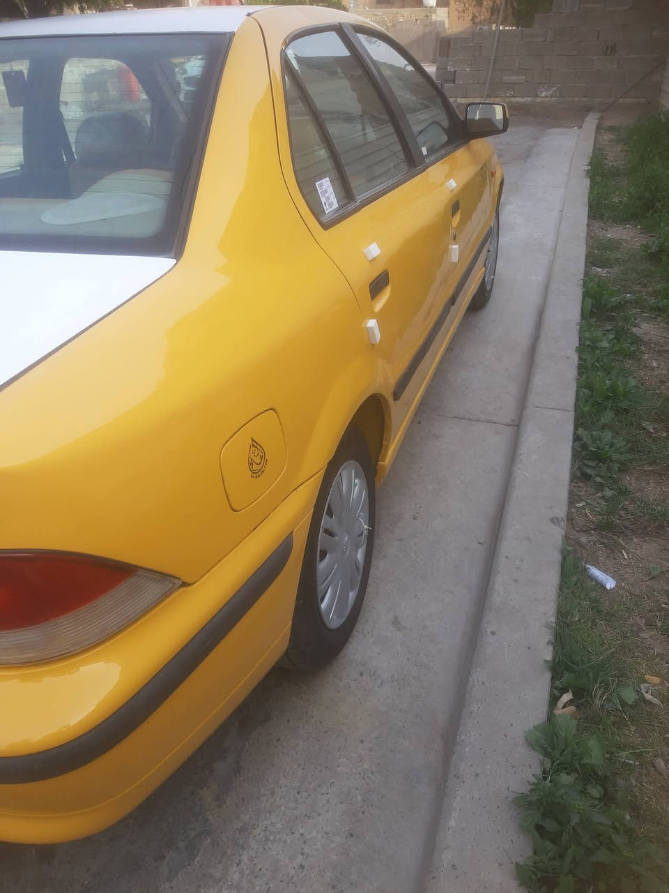 السلام عليكم سمند موديل 2011 مصفرة هيئة وغرامات سنوية  27 بيها بنيد مبدل ودوس معمرات مكان بغداد السعر 38 وبيها مجال ***********
