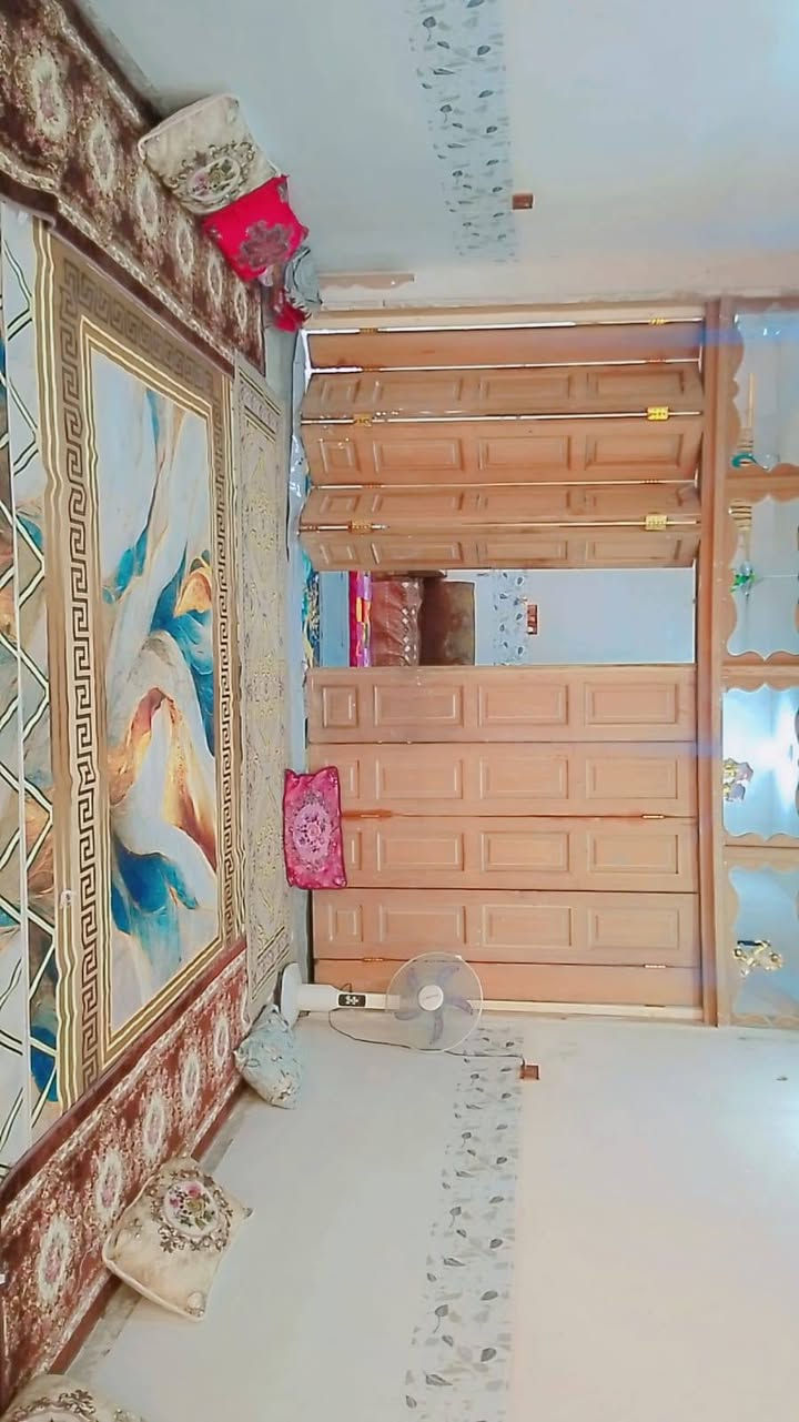 على بركة الله
دار للبيع بمساحة ٢٠٠ متر بناء ٢٠٢٦ حديث
بي نواقص بسيطه
طابو زراعي سند ٢٥ اصولي
العنوان بل قرب من الامام بكر ابن الامام علي عليه السلام خدمات متوفر ماء كهرباء خط مولد
يبعد دقيقتين فقط عن الامام بكر عليه السلام
السعر ٧٢ مليون وبي مجال للشراي بي خير ويدلل 
للتواصل مراسلة الصفحه او التواصل عل رقم ***********
