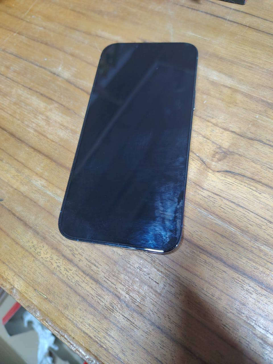 ايفون 13 برو ماكس لون بحري مميز ذاكره 256 نضيف نضافه 100/100 بطارية 87 للبيع السعر 750 مكاني بغداد
 اليوسفية شراي  يخابر  *********** 
‏‪***********‬‏
