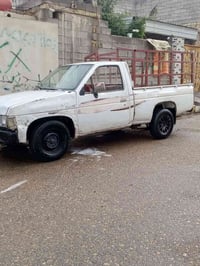 نيسان بيك اب • مكينة محوره • العماره