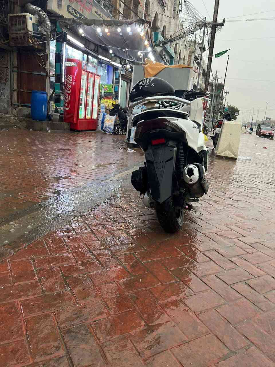 سلام عليكم بي سي اكس جيل الرابع الدراجه كفاله عامه من كلشي السعر 2مليون 500 مكاني بغداد مدينه الصدر شارع الفلاح.......  ***********
