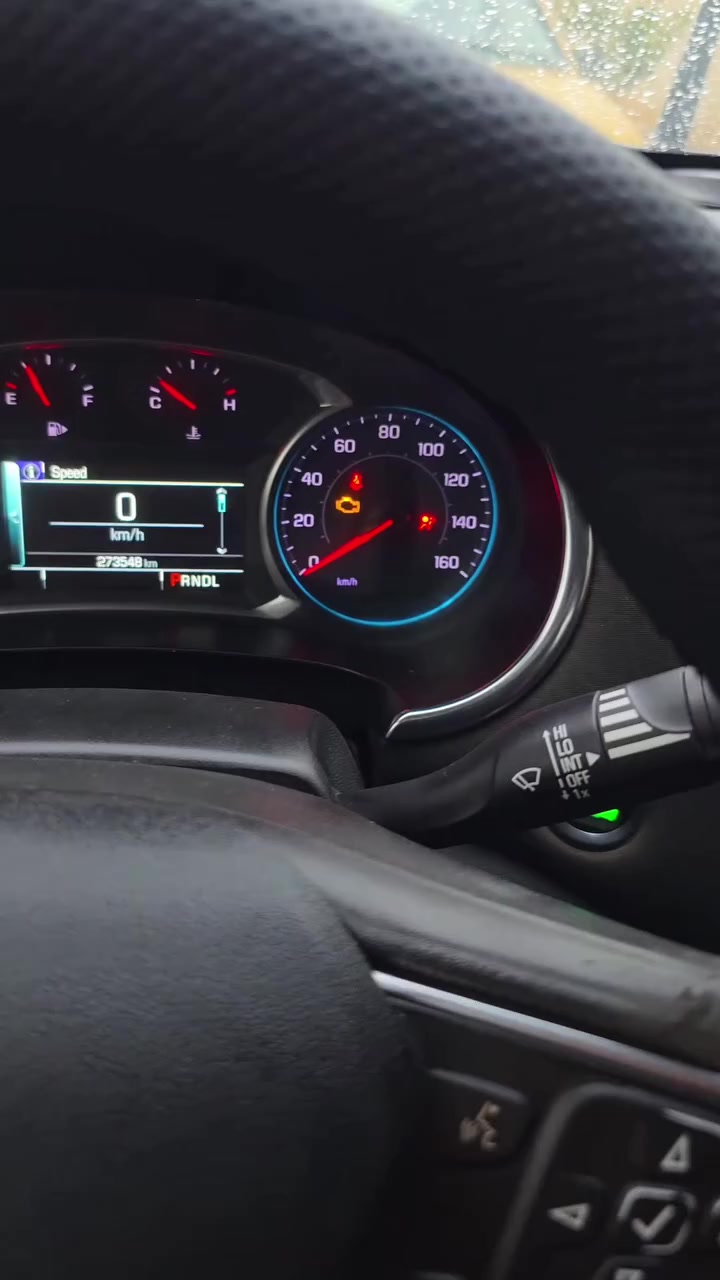 جهاز فحص أعطال السيارة
افحص سيارتك بنفسك من الموبايل بسهولة وسرعة!

✅ يعمل على جميع السيارات 
✅ اتصال WiFi أو بلوتوث ثابت وسريع
✅ يدعم تطبيقات مثل Torque, Car Scanner, OBD Auto Doctor
✅ قراءة ومسح الكودات وإطفاء ضوء الجيك (Check Engine)
✅ عرض بيانات الحساسات الحية (Live Data) 

• السعر 15 الف توصيل جميع المحافظات 

للحجز راسل الصفحة او راسلنا واتساب 
***********
