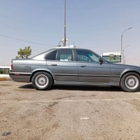 بي ام ٥٢٥ • رقم بغداد • كير عادي
