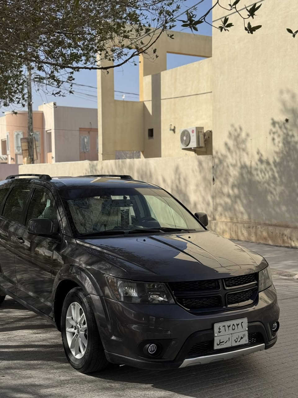 السلام عليكم
جورني موديل 2017 رقم ربيل حاضر للوكاله والتحويل
السياره وراد امريكي ضررها جاملق بنيد  بدون ضرر داخلي فقط والباقي كفاله بدون ارباك 
السياره فول 1/1
6سلند
7راكب
وبيها هواي موصفات
مكينه كير تبريد حداده على وضع الشريكه اي نقي ما بيها 
العنوان النجف 
السعر133
رقم***********
رقم
