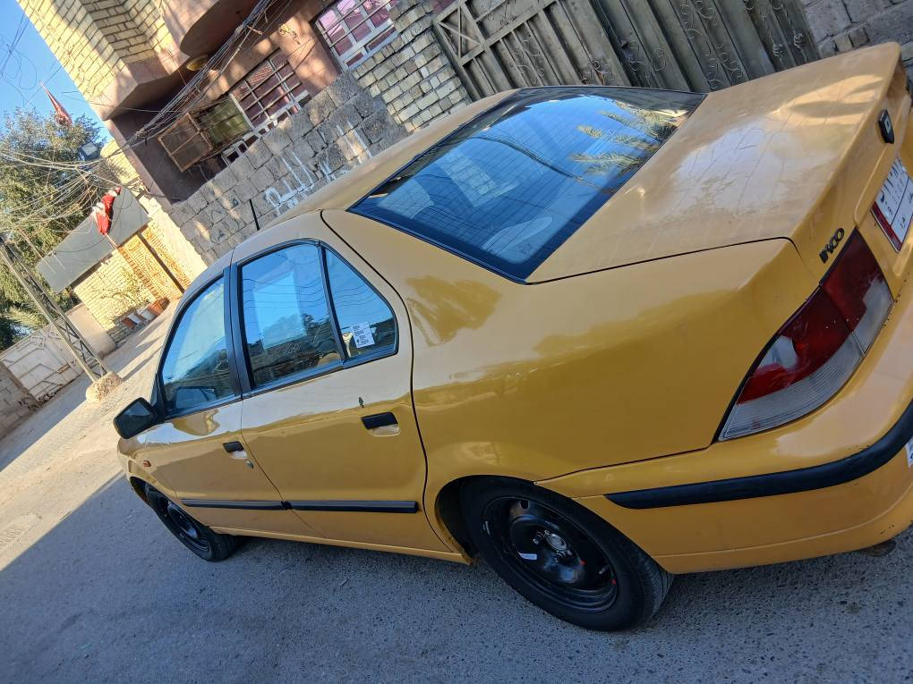 السلام عليكم
سمند موديل ٢٠١١
مكينه لا تنقيص ولا تبخير 
بيها كير فرنسي اوتو ماتيك 
بيها جاملغ امامي صبغ فقط 
تخم تاير جديد 
صدر جديد 
كلشي شغال 
رايدها ب٣٢ 
مكاني الشعب 
***********
