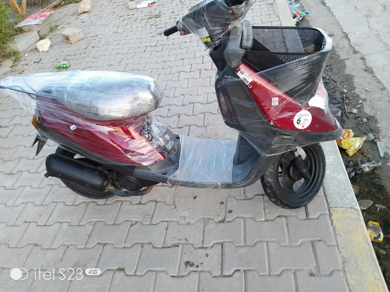 ***********سلام عليكم ياماها للبيع كهربيات شقاله كلها سلف شقال شاصي بل شرط اكسل بل شرط شلعه او معدل 🦅 دراجه ناعمه سعر 225بي مجال مو شراي اعبر المنشور ملاحضه فقط بيع
