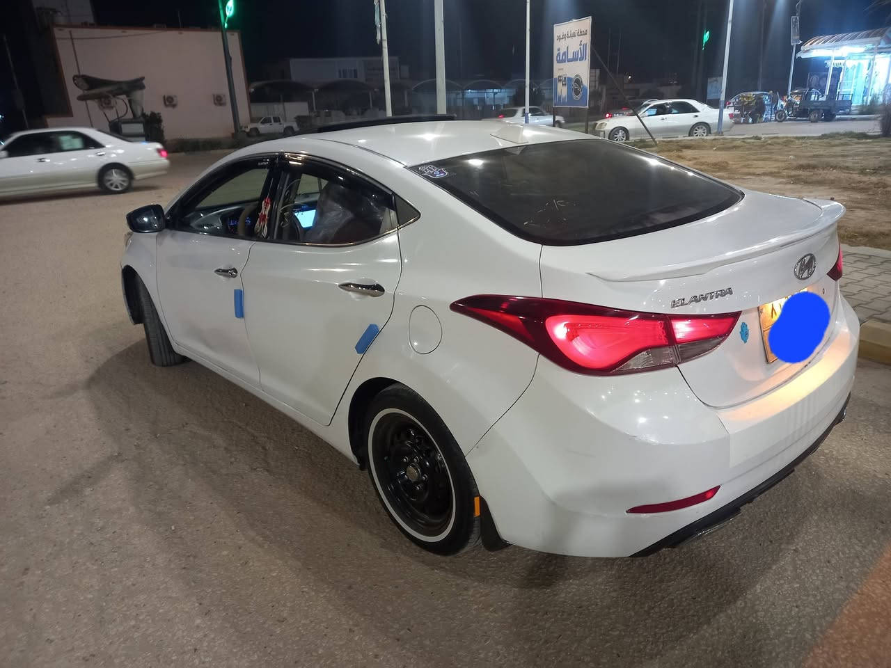 سلام عليكم
النتره 2016
خليجي 
رقم أربيل  دولي علينه يعني فلوسه علينه 
فول موصفات 
مكفولا من ضربه بيه بس بنيد مدل
مكينه وكير مكفوللات 
مكينه 1800
فتحه
شاشه 
اربعه دسك 
تحكم استيرن 
تبريد خلفي 
كشنات جلد 
دخل صاج
تخم تاير 
حداديه جديده 
سعر125وبيه مجال
مكان نجف عباسيه 
***********
