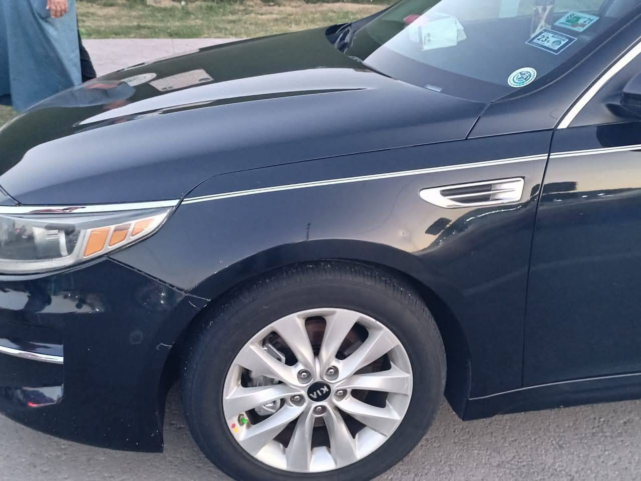 سلام عليكم من رخصت الادمن المحترم اوبتما موديل 2016 مريكي مكينه 2400 جيدي رقم اربيل ابسمي سياره نص فول محرك كير كفاله سنويه 28 بدون دواخل بدون ايرباك سياره مال جناي متصرف عليه ولا فلس ماشيه 130 السيارة بيه قطعتين صبغ فقط كله ليبل واحد منضومه تبريد جديده لايت زنون جديد منضومه كامله اخوان اني مكلف بال نشر رقم صاحب السياره هاذ بي وتساب *********** السعر مناسب جد 117 ورقه  عنوني بغداد مدينة الصدر
