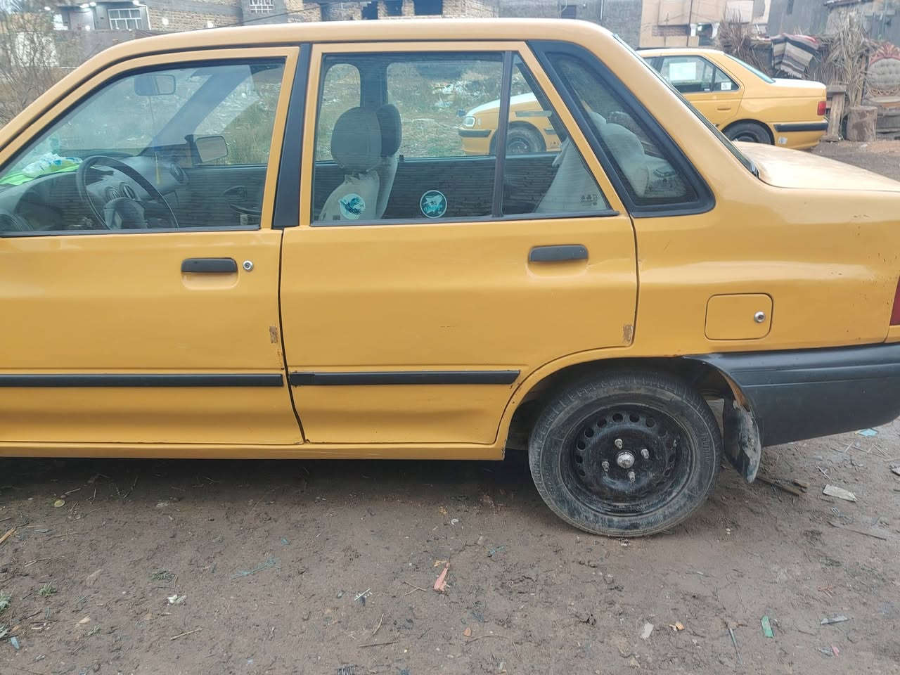 سلام عليكم 
سايبا موديل 13 لاتبخير ولاتنقيص سياراه نضيفه وناعمه رقم بغداد مشروع وطني سنويه ل27 رعيه موجود ويريد مداور

صدره جديد مبدله 
طوب جدد مبدلهن 
دبلات تخم جدد
لوي مال دبلات تخم جدد
نوزلات تخم جدد 
بلاكات تخم جدد 
فيت بم جديد
طوافه بانزين جديد
درايم شفت الطويل والكصير جدد مبدلهن 
سلف جديد
باتري جديد 
التبريد شغال نقص بس غاز 
ويرد دوشمه للكشنات 
والشاصي الايمن جهه العبري معمر 
والشاصي جهه سايق بي فطر زغير مامئثر 
ونقص بور ستيرن بي صوت
سعره 25 وبيه مجال  مكاني حله كريطعه شراي يتفضل خاص


**إذا كنت صاحب هذا الإعلان وتريد حذفه لأي سبب، رجاءا أرسل رسالة إلى الدعم الفني**